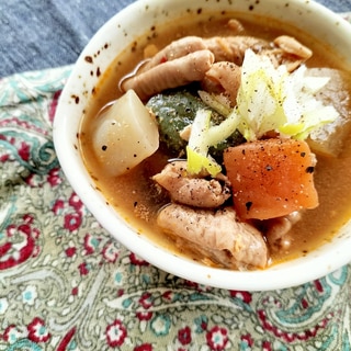 残ったキムチ鍋のスープ活用♩キムチ鍋スープもつ煮